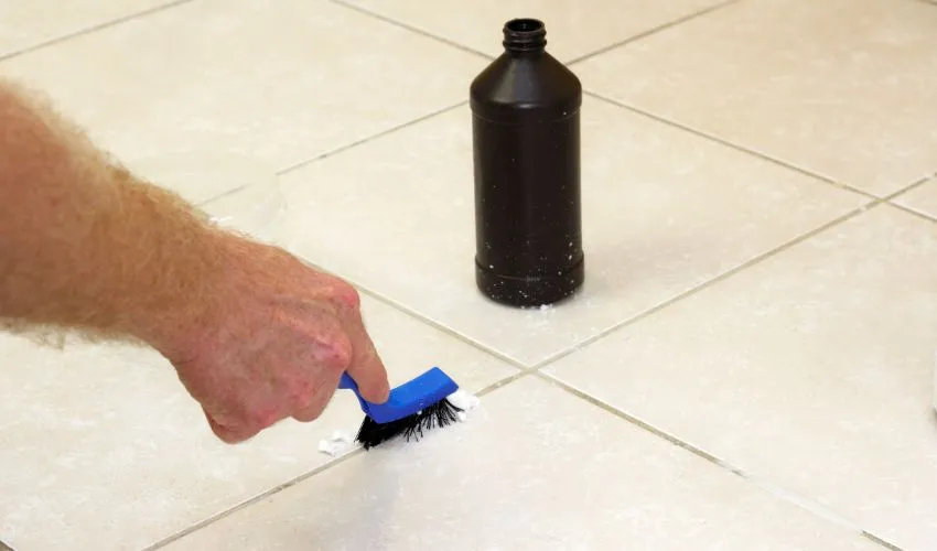 Using acetone to remove spray paint from flooring