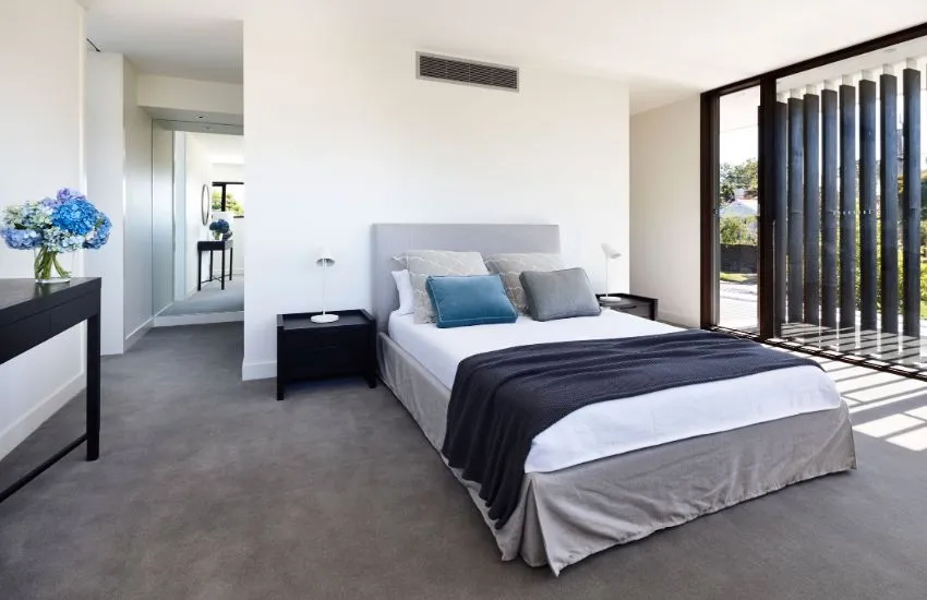 Pick An Ideal Wall Color To Align With Grey Carpets in Rooms