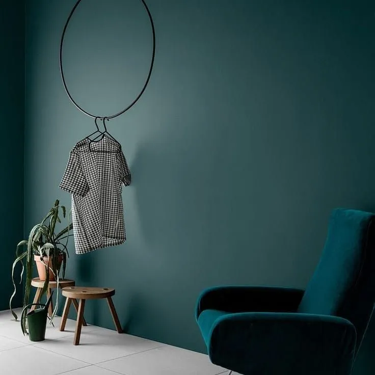 Minimalist Painted Wall By Our Expert